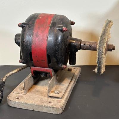LOT 59X: Craftsman Bench Vise, Wen Wet Stone 2900 & More