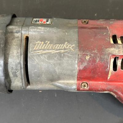 LOT 60B: Milwaukee Sawzall & Black & Decker Power Tools