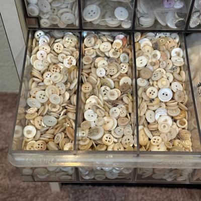 LOT 74X: Vintage Button Collection