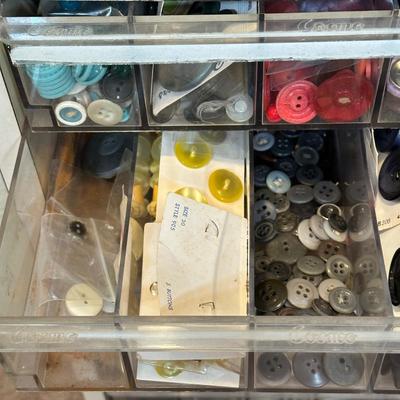 LOT 74X: Vintage Button Collection