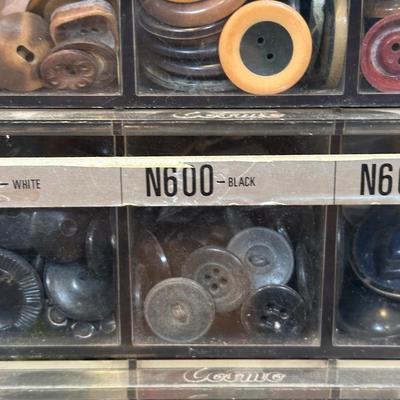 LOT 74X: Vintage Button Collection