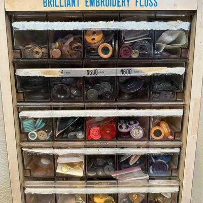 LOT 74X: Vintage Button Collection