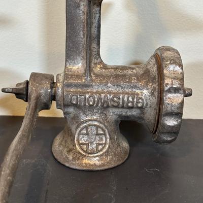 LOT 77B: Vintage Meat Grinders & Enamel Tub