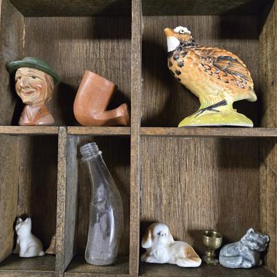 LOT 81B: Printers Drawer with Various Miniatures