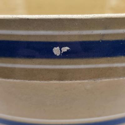 LOT 93B: Vintage Bowl and Various Food Grinders