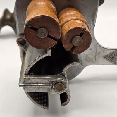 LOT 93B: Vintage Bowl and Various Food Grinders