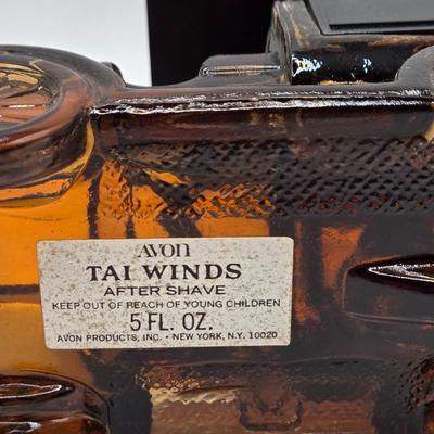 LOT 94B: Collection of Vintage Avon Perfume and Cologne Bottles