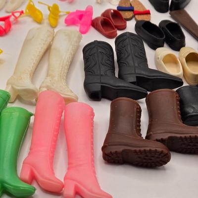 LOT 104B: Barbie Armoire, Drawer, Furniture, and Barbie, Skipper, Ken, & Allan Clothing and Accessories