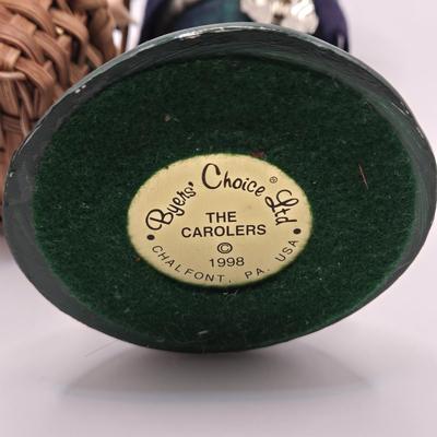 LOT 115K: Byer's Choice Ltd. Carolers