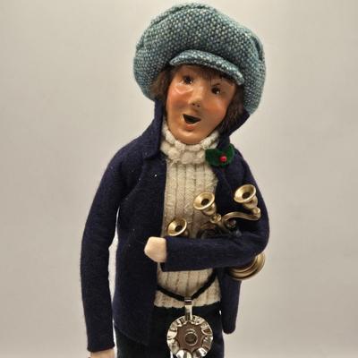 LOT 115K: Byer's Choice Ltd. Carolers