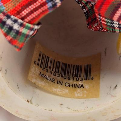 LOT 118K: Christmas Shelf Sitters