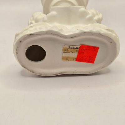 LOT 121K: Assortment of Christmas Candle Holders