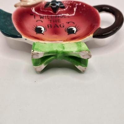 LOT 124K: Baking Day Tea Pot, Tea Pot Salt & Pepper shakers, and Apple Tea Bag Holder