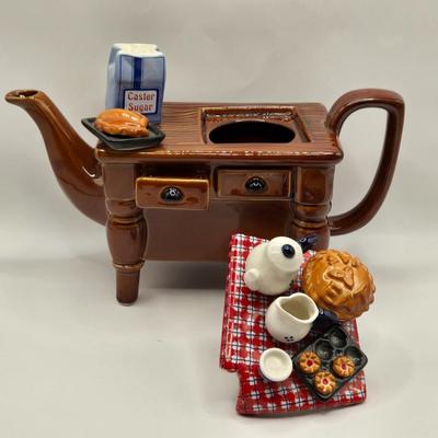 LOT 124K: Baking Day Tea Pot, Tea Pot Salt & Pepper shakers, and Apple Tea Bag Holder