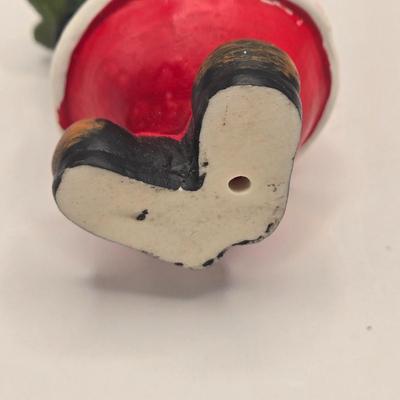 LOT 126K: Assorted Santa Claus Figures