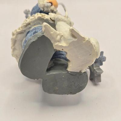 LOT 126K: Assorted Santa Claus Figures