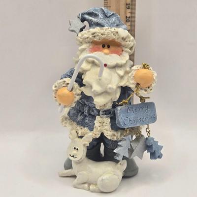 LOT 126K: Assorted Santa Claus Figures