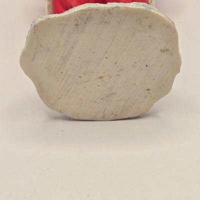 LOT 126K: Assorted Santa Claus Figures