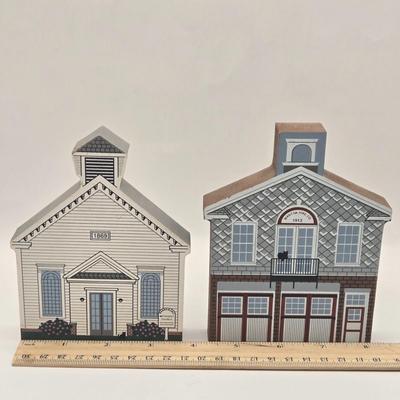 LOT 131K: Local Church Plates, Holmes Furniture Plate, and The Cat's Meow Wooden Buildings