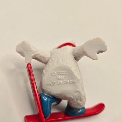 LOT 133K: Plastic Santa, Green Wooden Santa, Set of Coke-a-Cola Bears, Small Plastic Santas Playing Instruments, Clip on Holly Earrings,...