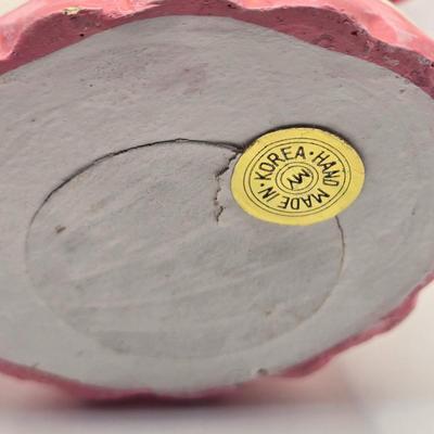 LOT:: Caroler 3 Part Screen, Dept 56 Christmas Tree, Brinn's Ceramic Carolers, Dept. 56 Mr. and Mrs. Claus, and More