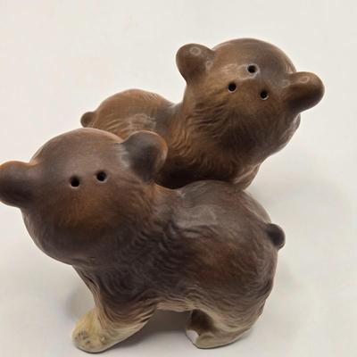 LOT 136K: Have a Very Beary Christmas! Bear Candle Holders, Salt & Pepper Shakers, Coasters, and White Milk Glass Grape Cluster...