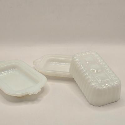 LOT 136K: Have a Very Beary Christmas! Bear Candle Holders, Salt & Pepper Shakers, Coasters, and White Milk Glass Grape Cluster...