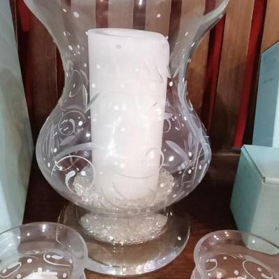 PARTYLITE HURRICANE AND 2 VOTIVE CANDLE HOLDERS