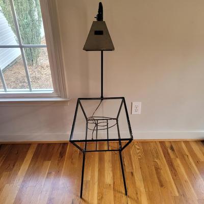 Iron and Glass End Table with Attached Lamp (LR-EL)