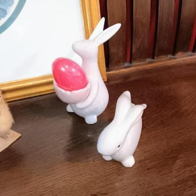 EASTER DECORATIONS