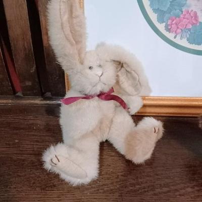 EASTER DECORATIONS