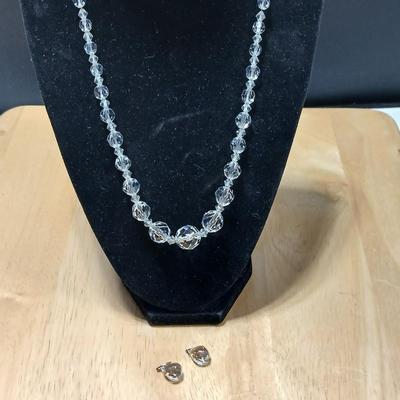 Vintage 1940s Sparkling Clear Crystal Graduating Faceted Bead Necklace with matching earrings