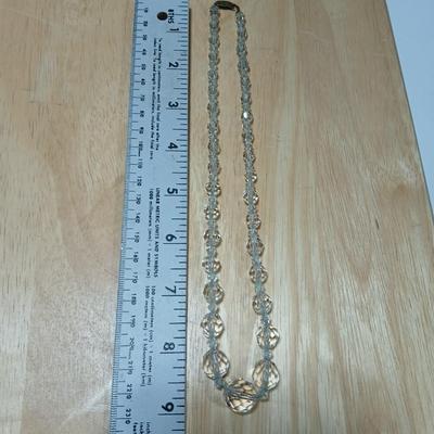 Vintage 1940s Sparkling Clear Crystal Graduating Faceted Bead Necklace with matching earrings