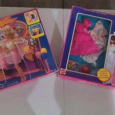 Sale Photo Thumbnail #61: Vintage Barbie Doll play sets in great condition with original boxes.