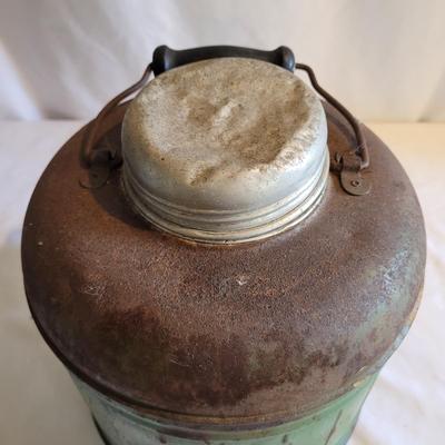Vintage Thermos Jugs (DR-EL)