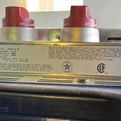 601 Wolf Dual Fuel Range Model: DF606DG-LP-3