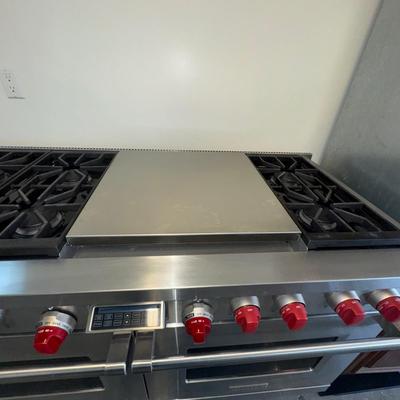 601 Wolf Dual Fuel Range Model: DF606DG-LP-3