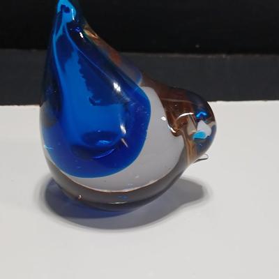 Vintage glass bird paperweight -