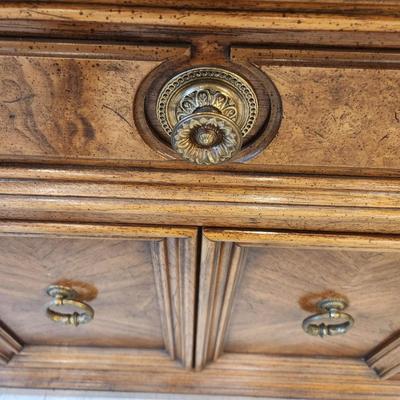 Thomasville China Hutch