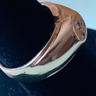 14k Yellow Gd Mens Ring 3 Stones - Size 7 - 10 grams