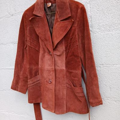 Vintage 70's ladies leather jacket Made in Argentina Size 13/14 Nice condition!