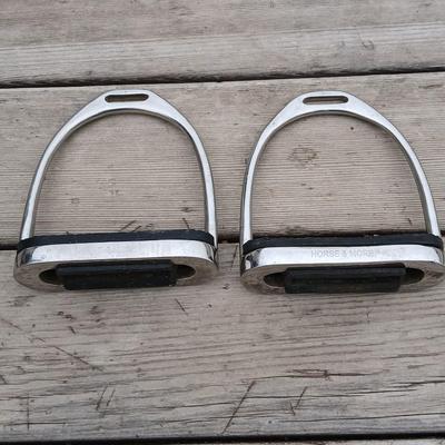 Equestrian Tack - Horse & More 4 3/4" comfortable Iron Stirrups