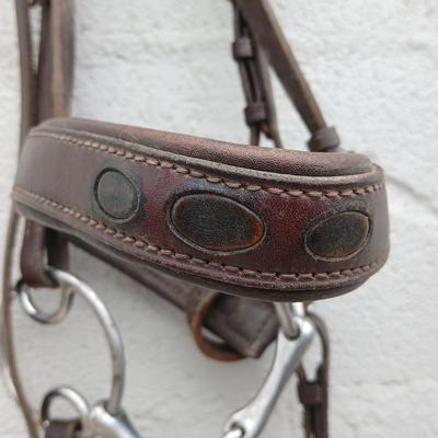 Equestrian Tack - Leather bridle with leather reins - and Metalab snaffle bit