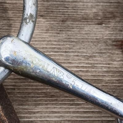 Equestrian Tack - Leather bridle with leather reins - and Metalab snaffle bit