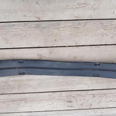 Equestrian Tack - Leather Dover saddlery padded dressage girth