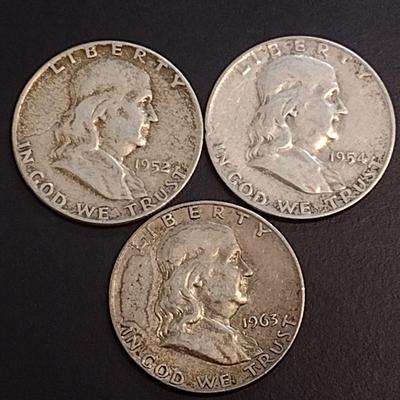 Set of Three U. S. Mint Franklin Silver Half Dollars Circulated Various Dates (67)