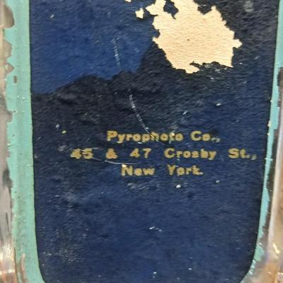 Two glass picture paperweights - The Hermitage Nashville Tennessee and City street