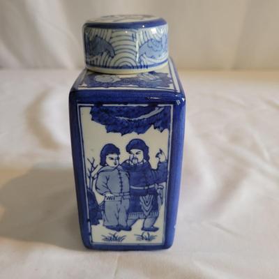 Blue and White Chinese Porcelain (LR-EL)