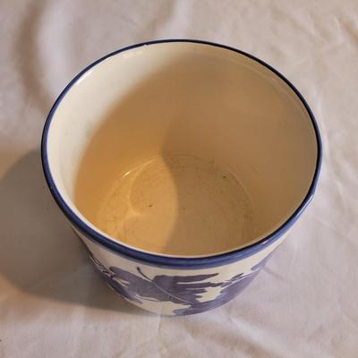 Blue and White Chinese Porcelain (LR-EL)