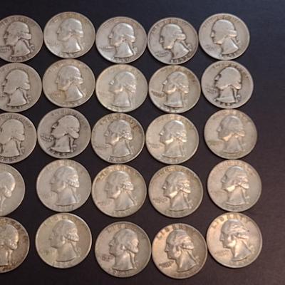 Set of Twenty-Five 1940-1964 U. S. Mint Washington Silver Quarters Circulated (72)